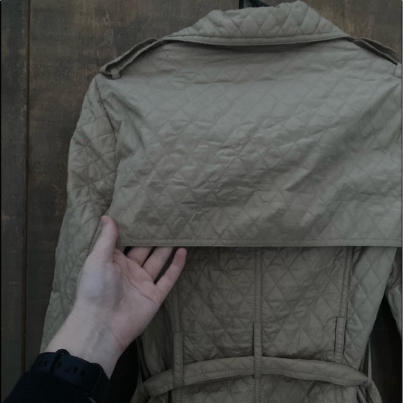 Club Monaco spring trench coat - Picture 6 of 9
